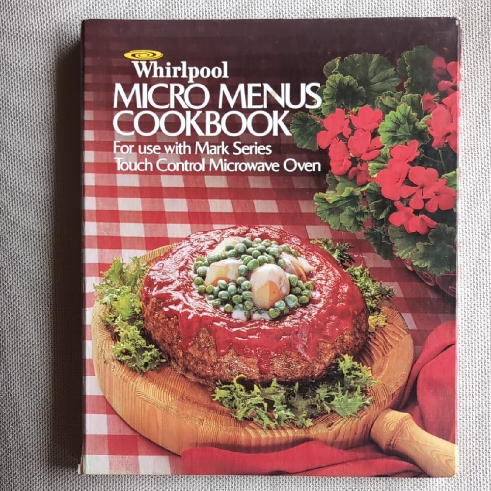 🏠 Better Homes and Gardens Test Kitchen Plaid Design